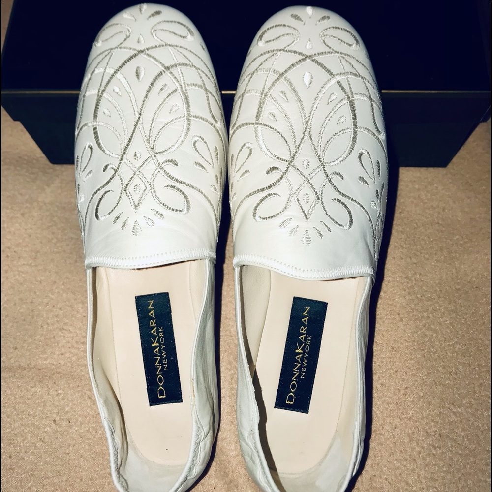 Donna Karan Pearlized Leather Flats Size 9M